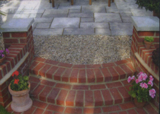 KC Landscaping & Driveways Salisbury Wiltshire garden steps