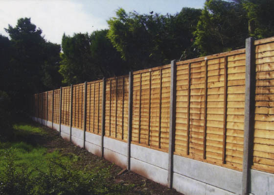 KC Landscaping & Driveways Salisbury Wiltshire concrete posts/