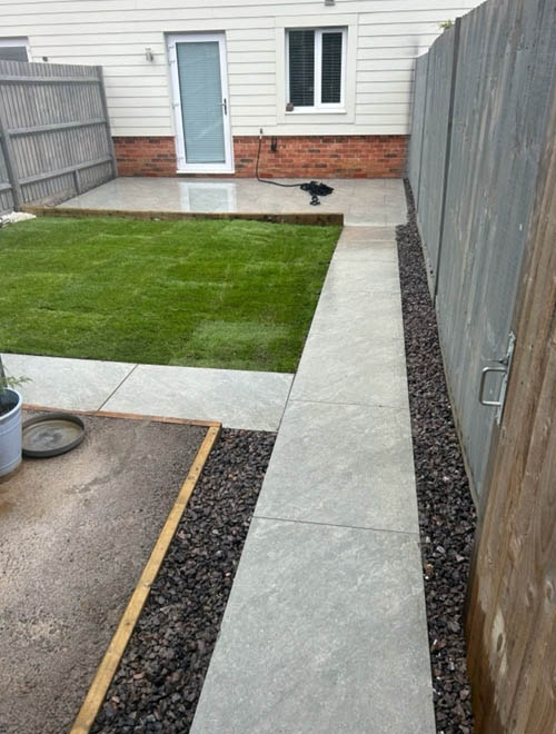 KC Landscaping & Driveways Salisbury Wiltshire photo of a patio